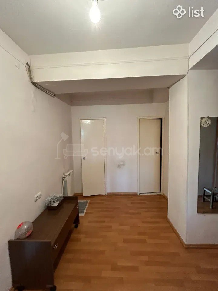 2 Սենյականոց Բնակարան, 55քմ, 3/14 հարկ, Կոսմետիկ Վերանորոգված, Մասամբ Կահավորված, Արևկող