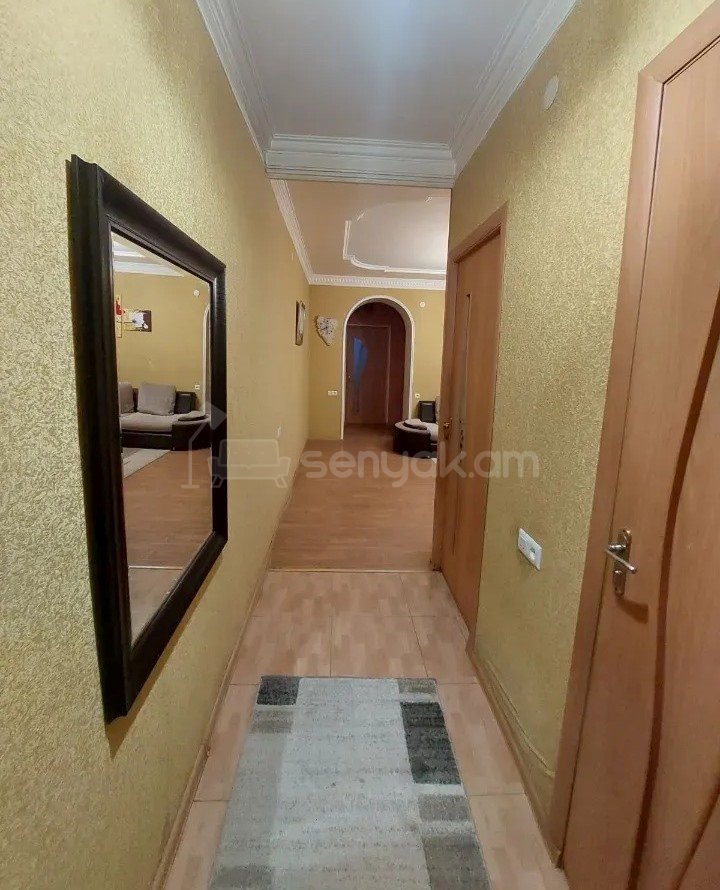 3 Սենյականոց Բնակարան Քարե Շենքում, 58քմ, 1/5 հարկ, Կոսմետիկ Վերանորոգված
