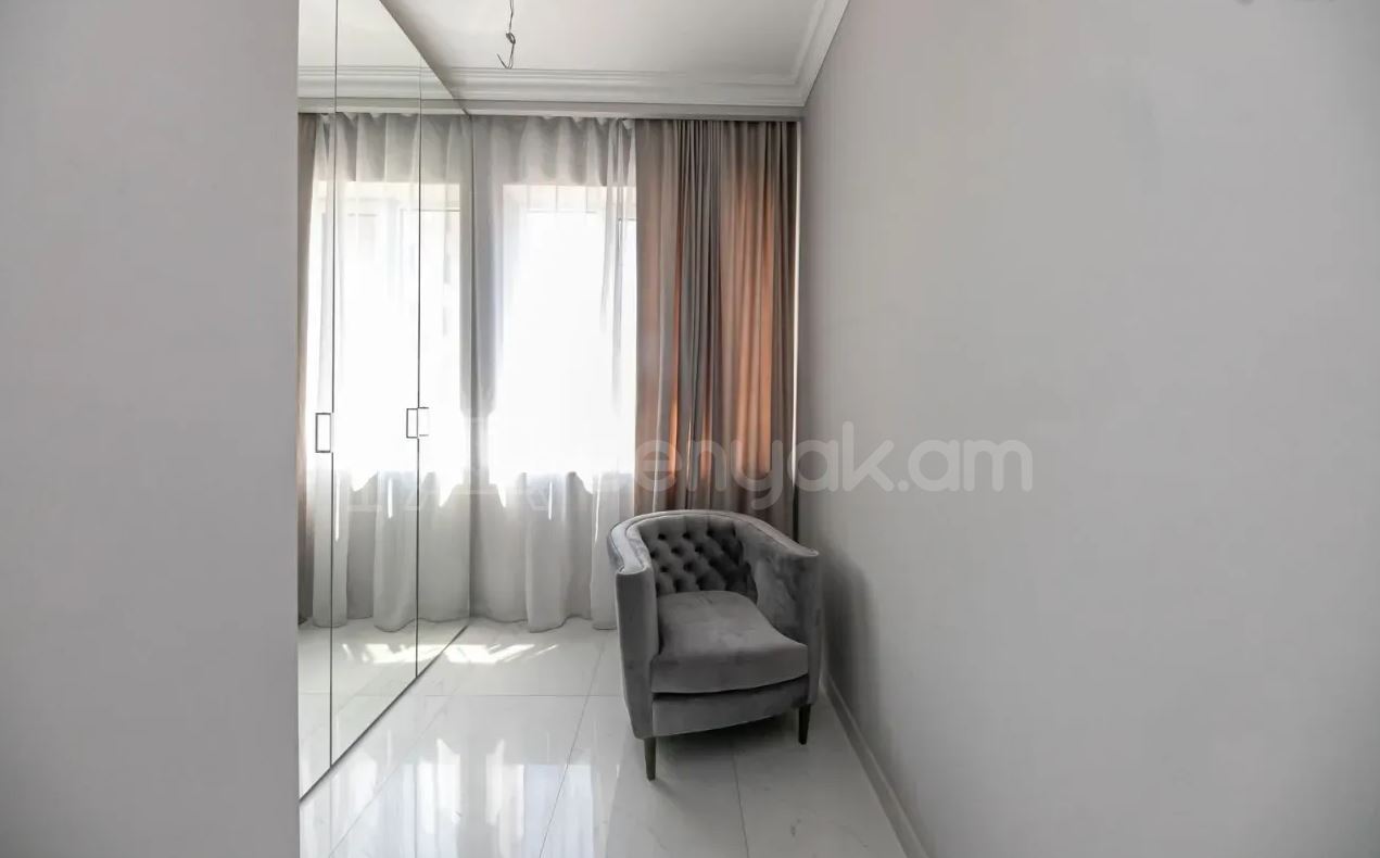 3 Սենյականոց Բնակարան Նորակառույցում, 100քմ, 12/19 հարկ, Դիզայներական Վերանորոգված