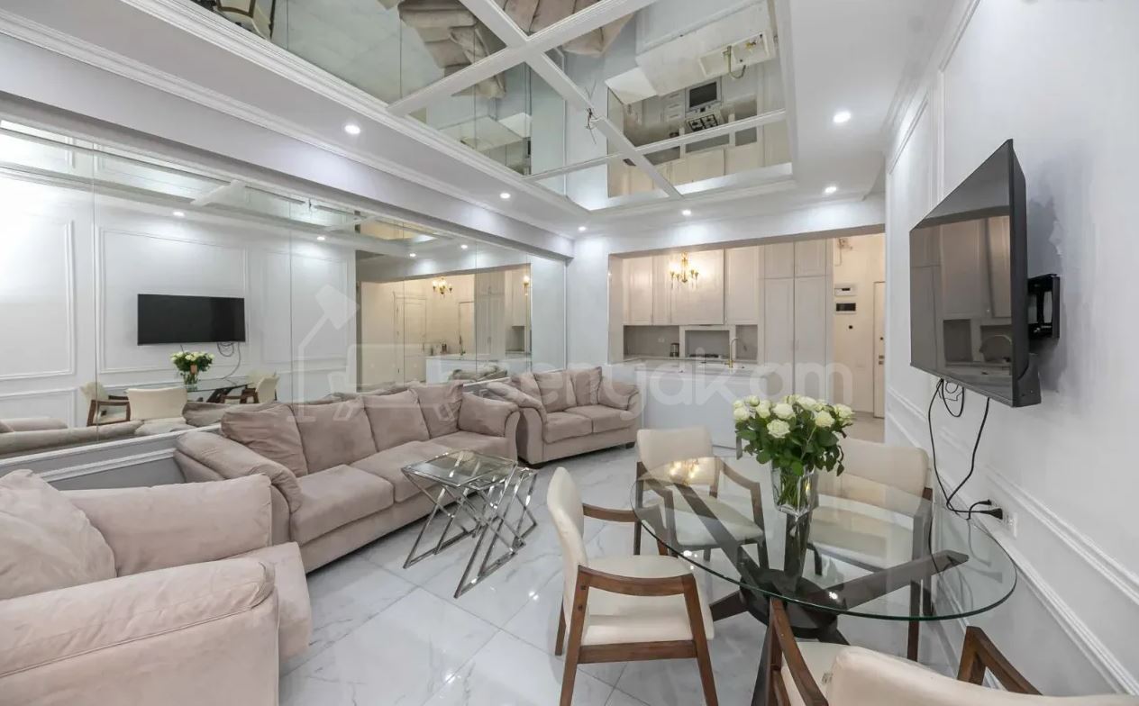 3 Սենյականոց Բնակարան Նորակառույցում, 100քմ, 12/19 հարկ, Դիզայներական Վերանորոգված