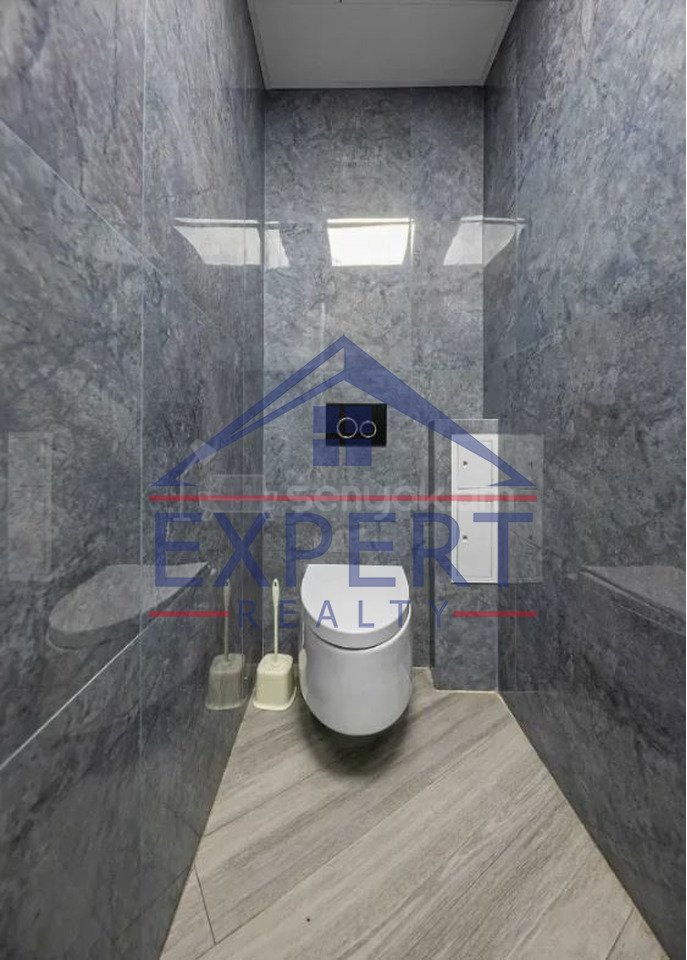 2 Սենյականոց Բնակարան Քարե Շենքում, 90քմ, 3/5 հարկ, Դիզայներական Վերանորոգված