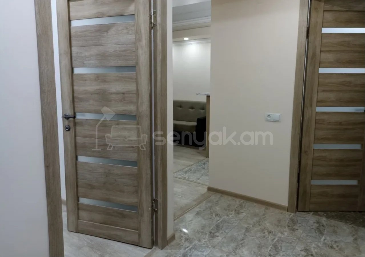 2 Սենյականոց Բնակարան, 50քմ, 2/9 հարկ, Կապիտալ Վերանորոգված, Կահավորված