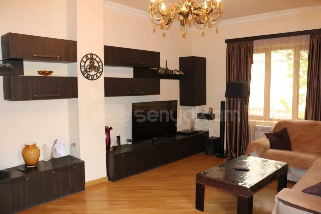 6 Սենյականոց Սեփական Տուն, 270քմ, Կապիտալ Վերանորոգված, Ավտոտնակով