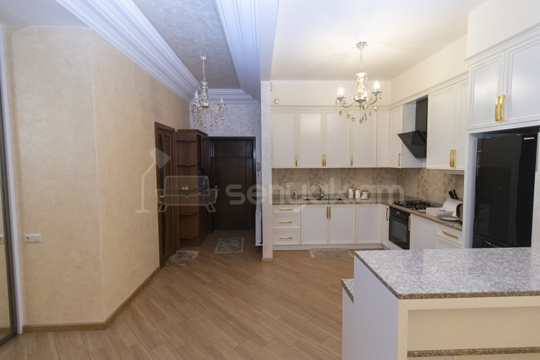 2 Սենյականոց Բնակարան Նորակառույցում, 76քմ, 10/15 հարկ, Դիզայներական Վերանորոգված, Կահավորված, Արևկող