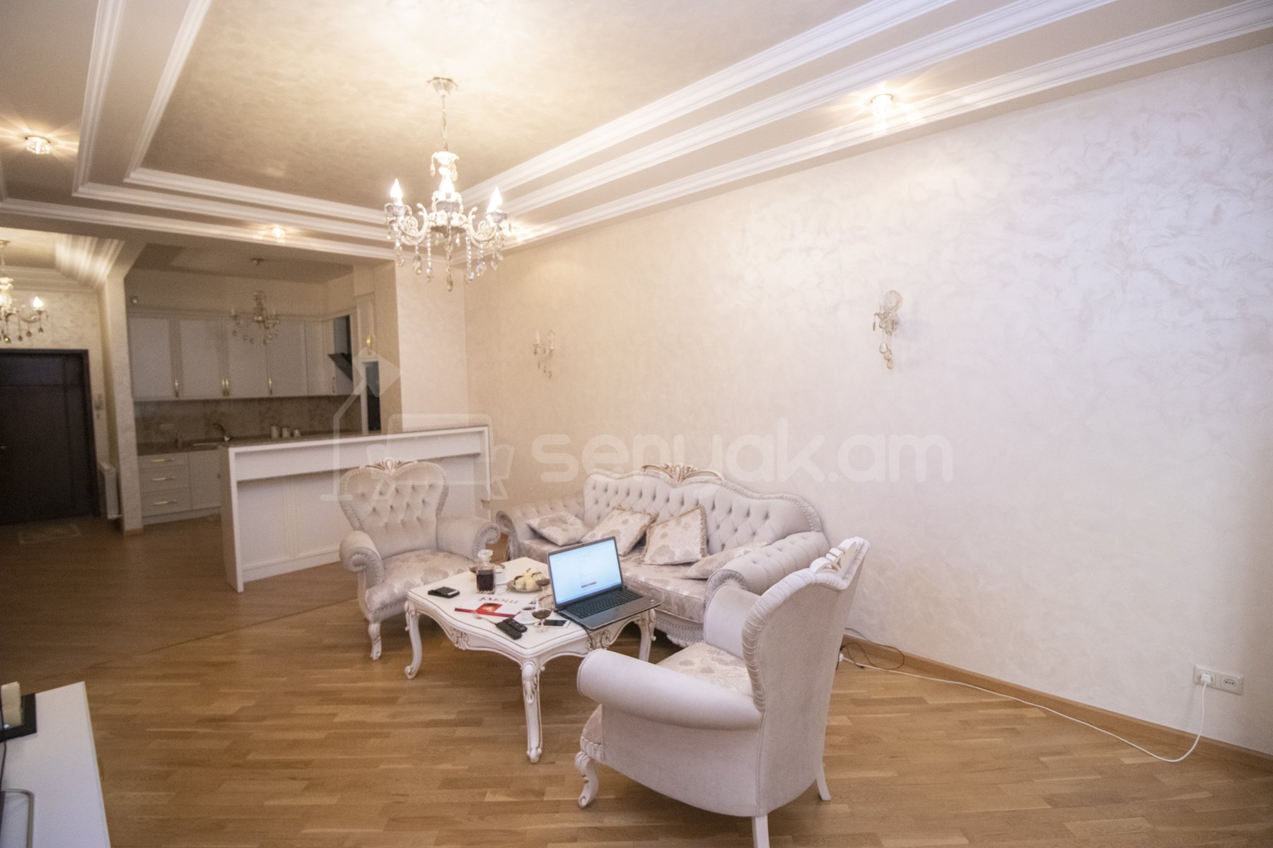 2 Սենյականոց Բնակարան Նորակառույցում, 76քմ, 10/15 հարկ, Դիզայներական Վերանորոգված, Կահավորված, Արևկող