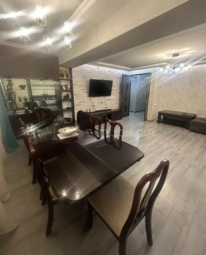3 Սենյականոց Բնակարան, 93քմ, 7/16 հարկ, Կապիտալ Վերանորոգված