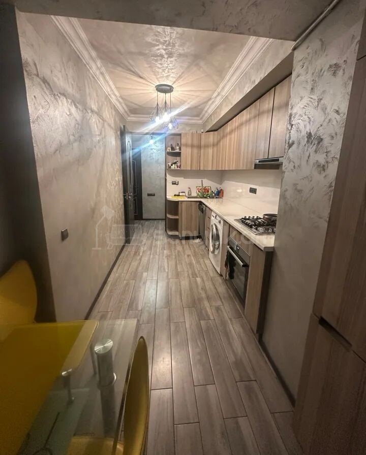 3 Սենյականոց Բնակարան, 93քմ, 7/16 հարկ, Կապիտալ Վերանորոգված
