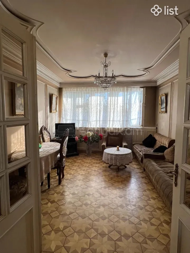 2 Սենյականոց Բնակարան Քարե Շենքում, 75քմ, 6/7 հարկ, Նորմալ Վիճակում