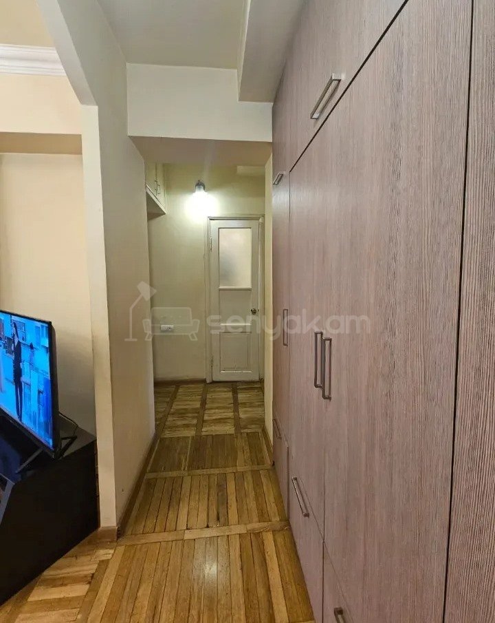 3 Սենյականոց Բնակարան, 66քմ, 7/11 հարկ, Նորմալ Վիճակում