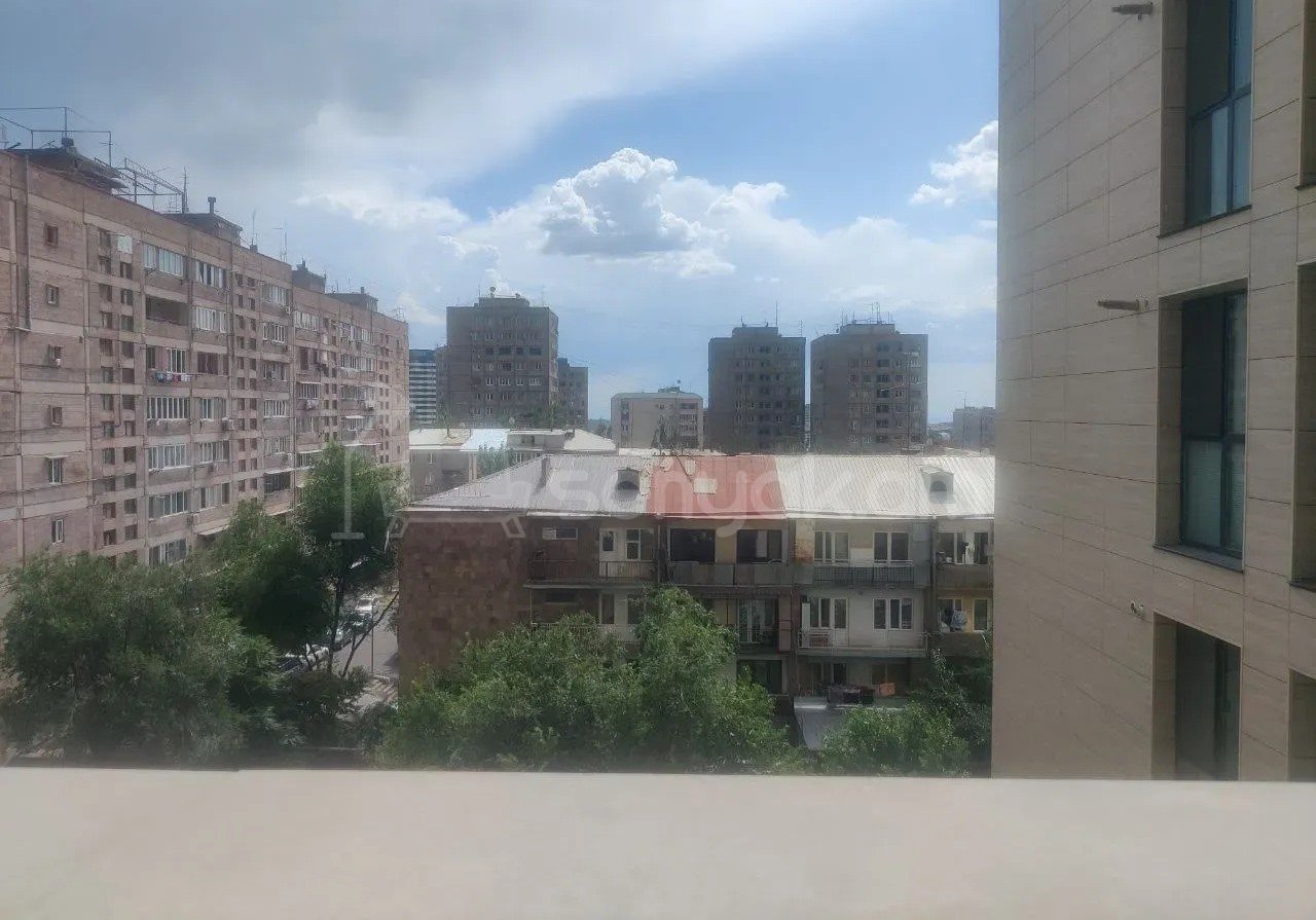 4 Սենյականոց Բնակարան Նորակառույցում, 120քմ, 4/14 հարկ, Դիզայներական Վերանորոգված