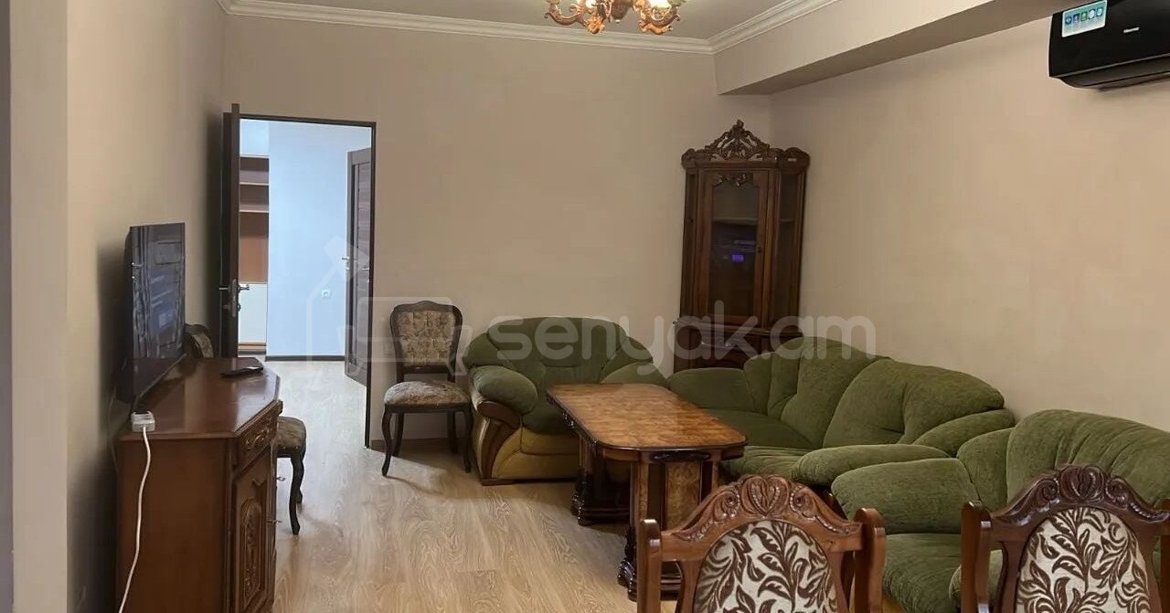 2 Սենյականոց Բնակարան Քարե Շենքում, 60քմ, 2/7 հարկ, Կապիտալ Վերանորոգված
