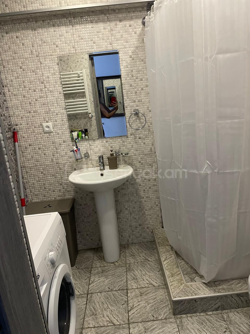 2 Սենյականոց Բնակարան, 42քմ, 7/13 հարկ, Դիզայներական Վերանորոգված
