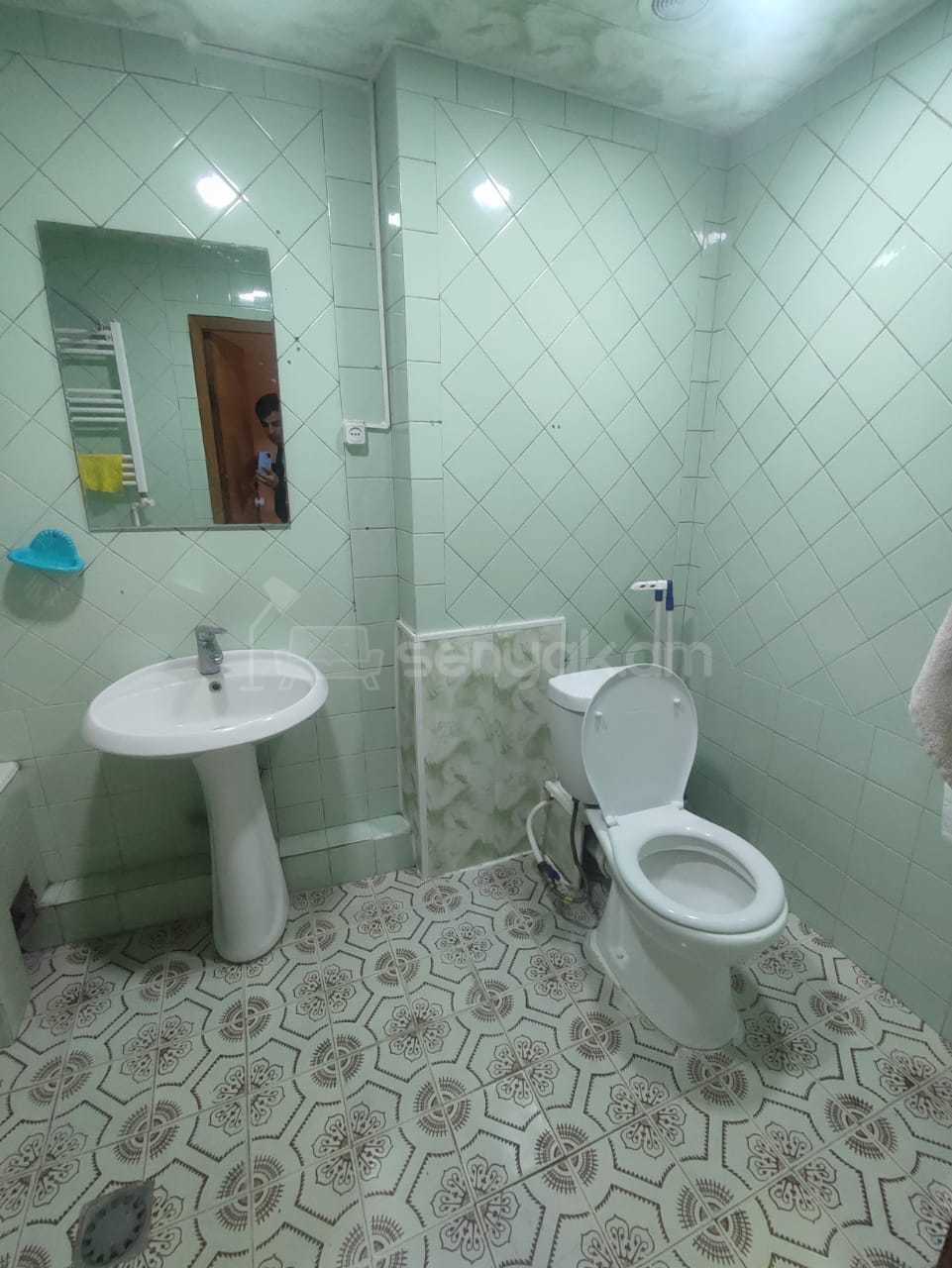 3 Սենյականոց Բնակարան, 80քմ, 4/9 հարկ, Նորմալ Վիճակում
