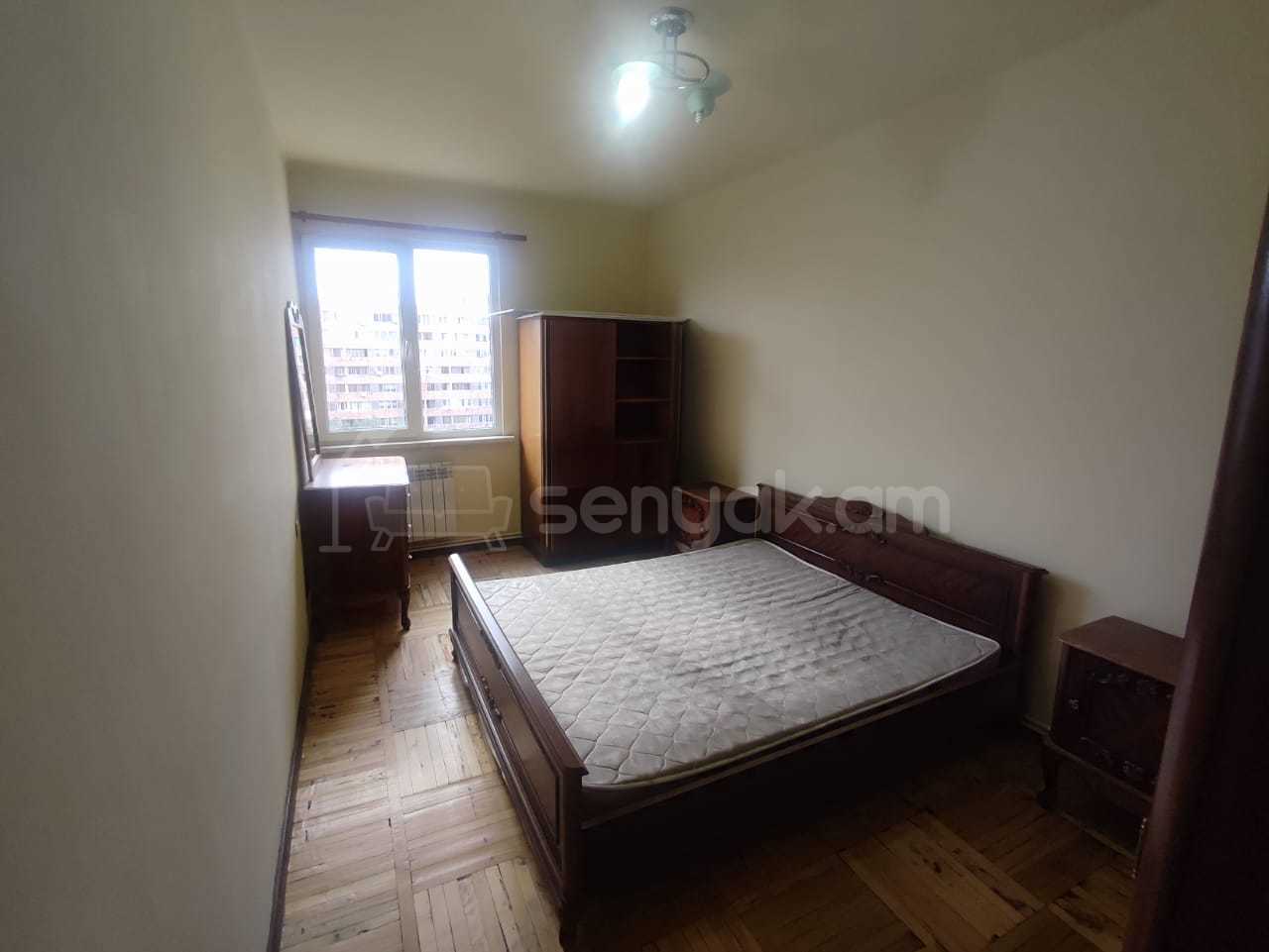 3 Սենյականոց Բնակարան, 80քմ, 4/9 հարկ, Նորմալ Վիճակում