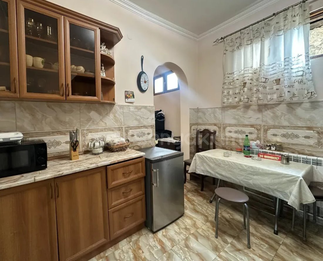 3 Սենյականոց Սեփական Տուն, 75քմ, Կապիտալ Վերանորոգված