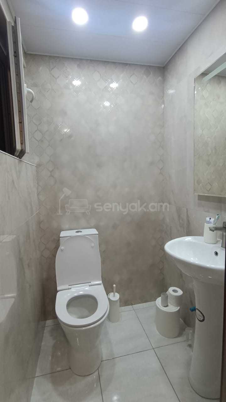 3 Սենյականոց Սեփական Տուն, 125քմ, Կապիտալ Վերանորոգված, Մասամբ Կահավորված, Ավտոտնակով