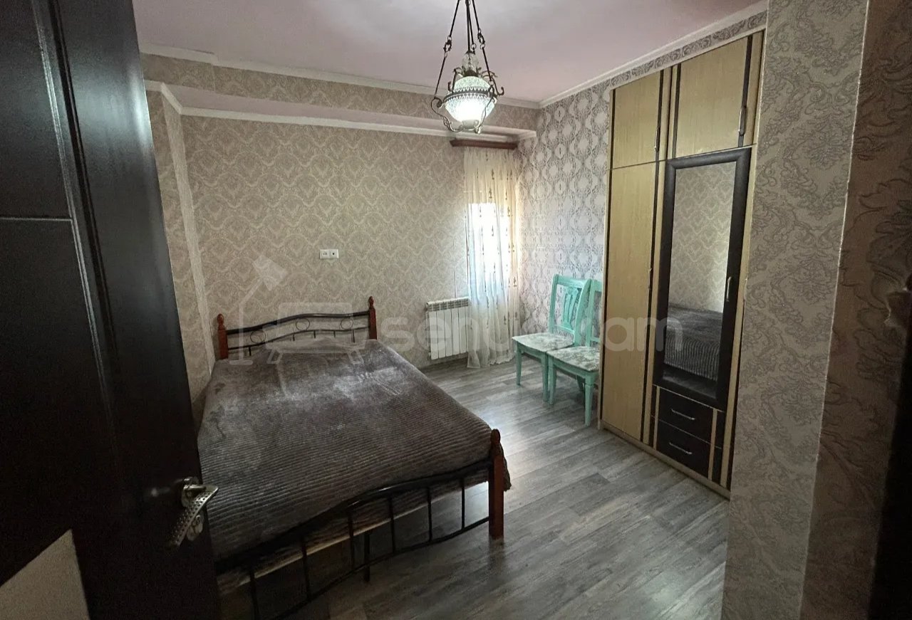 3 Սենյականոց Բնակարան Քարե Շենքում, 72քմ, 6/9 հարկ, Կապիտալ Վերանորոգված, Կահավորված, Արևկող