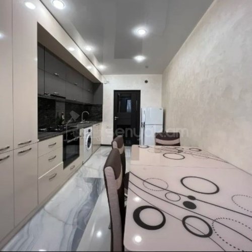 3 Սենյականոց Բնակարան, 85քմ, 7/14 հարկ, Կապիտալ Վերանորոգված, Կահավորված, Արևկող