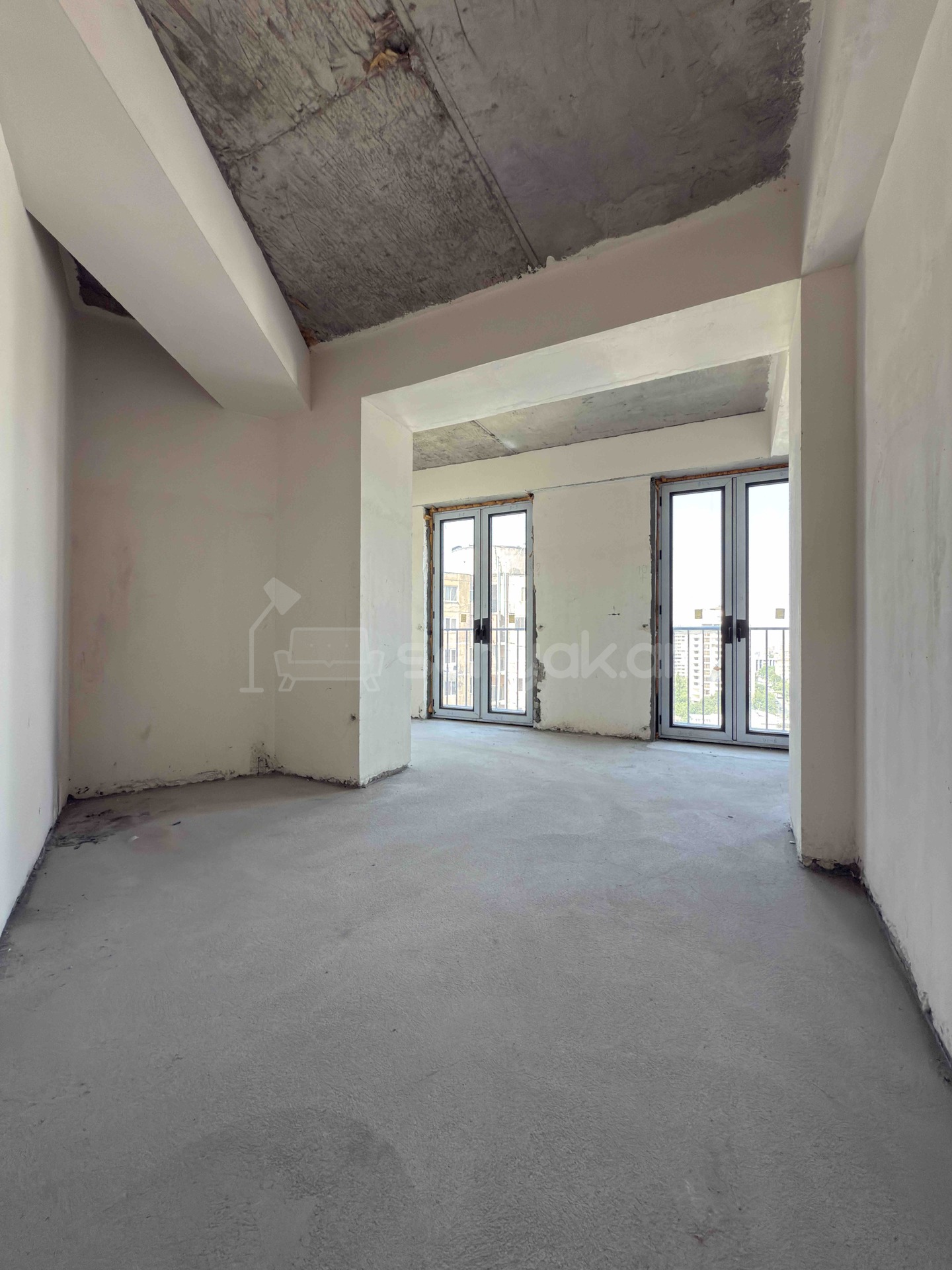 3 Սենյականոց Բնակարան, 85քմ, 7/22 հարկ, Զրոյական Վիճակում