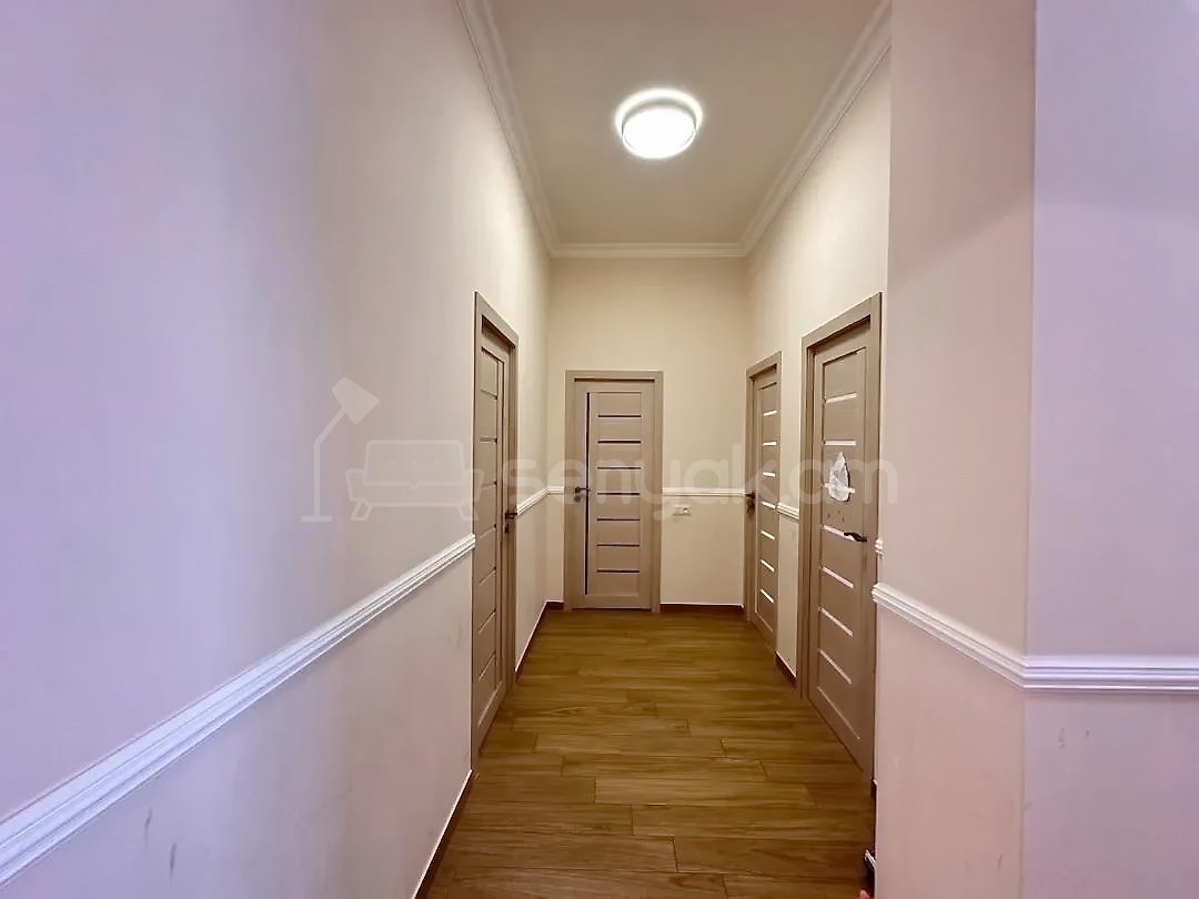 4 Սենյականոց Սեփական Տուն, 160քմ, Կապիտալ Վերանորոգված