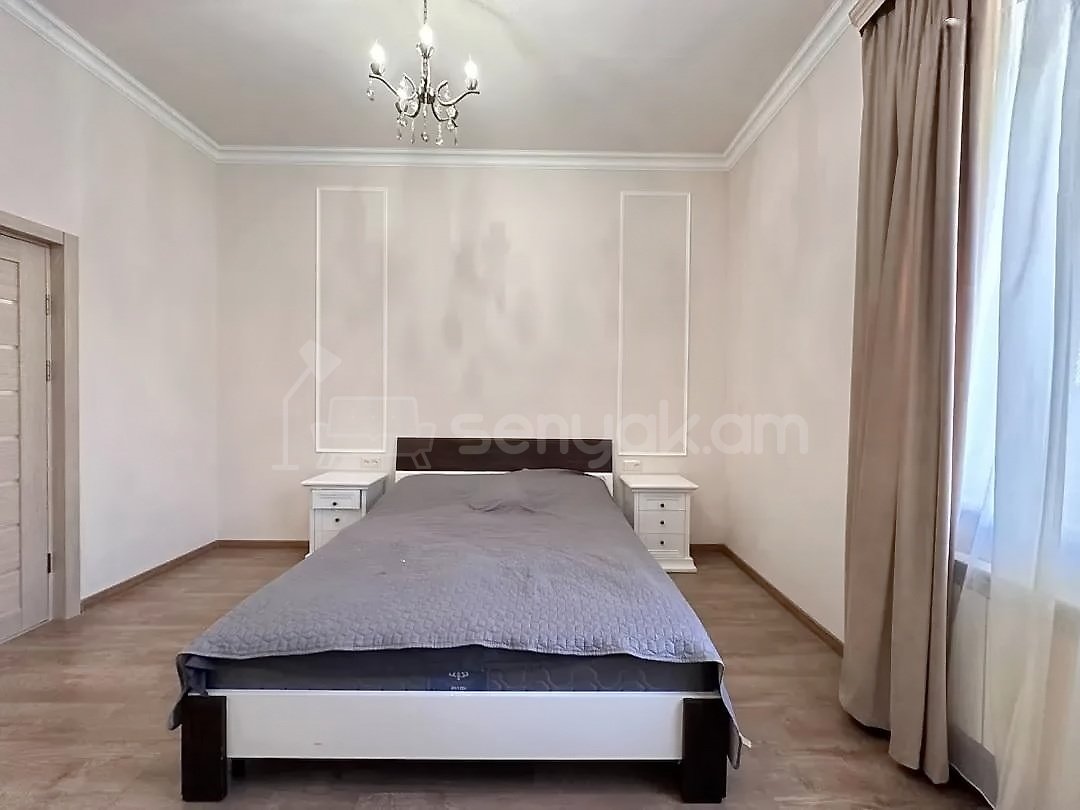 4 Սենյականոց Սեփական Տուն, 160քմ, Կապիտալ Վերանորոգված