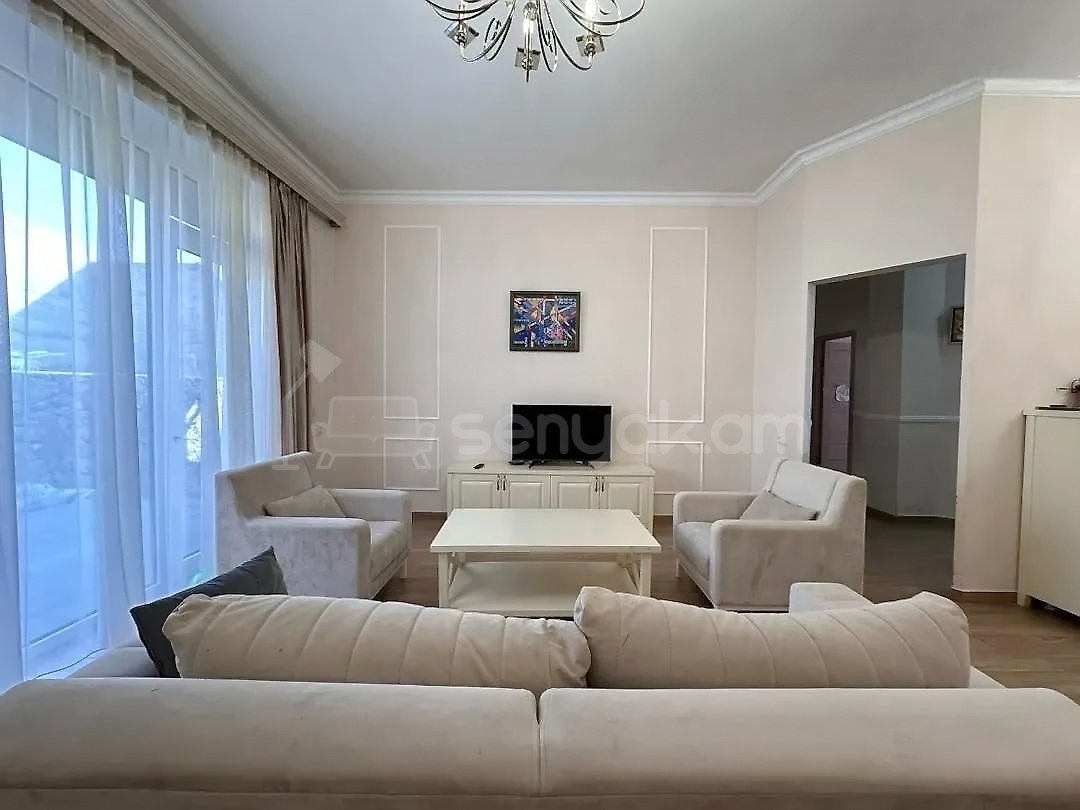 4 Սենյականոց Սեփական Տուն, 160քմ, Կապիտալ Վերանորոգված