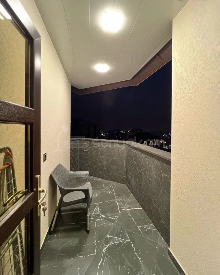 3 Սենյականոց Բնակարան, 76քմ, 16/16 հարկ, Դիզայներական Վերանորոգված
