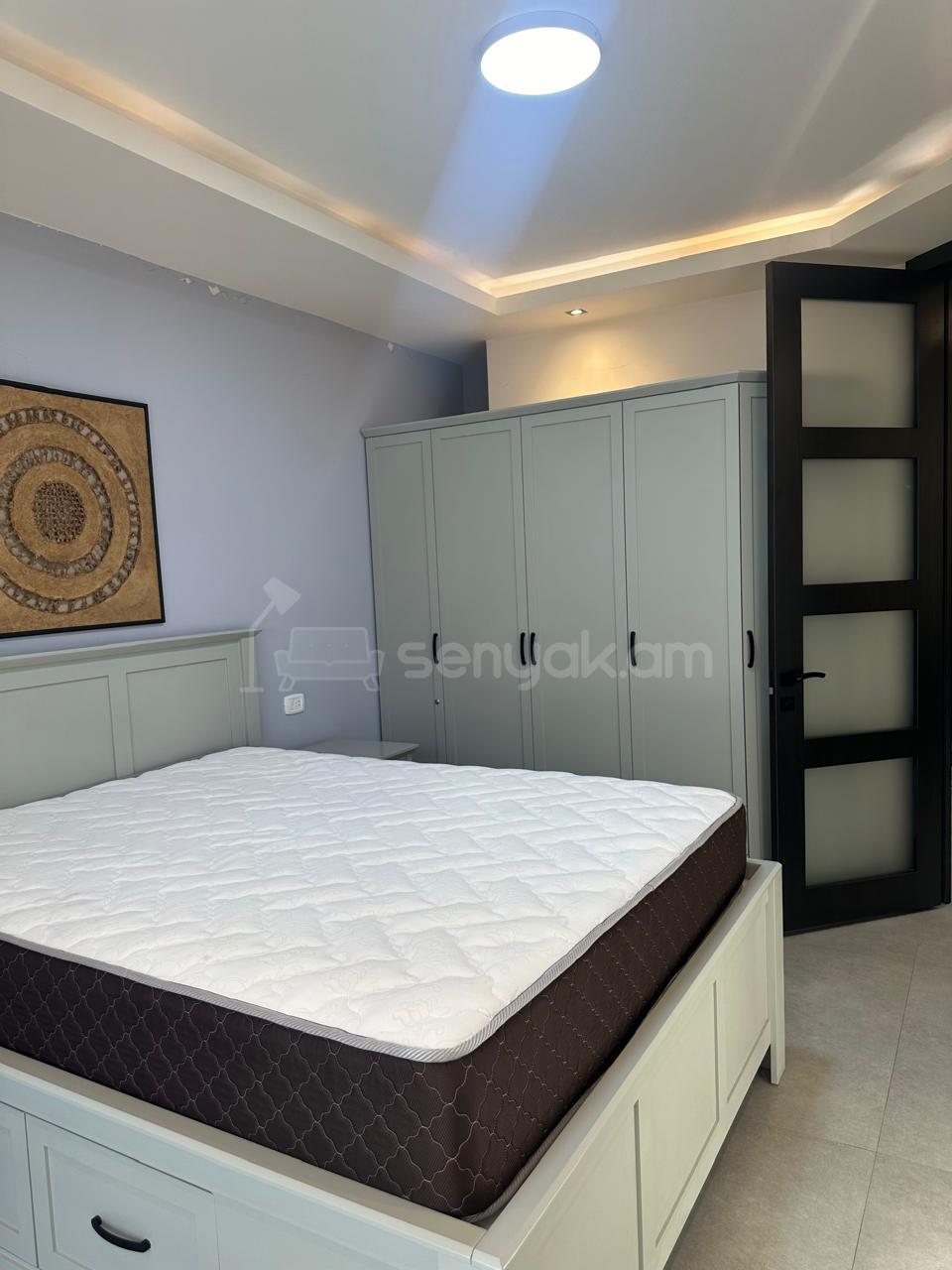 2 Սենյականոց Բնակարան Նորակառույցում, 72քմ, 8/9 հարկ, Դիզայներական Վերանորոգված, Կահավորված