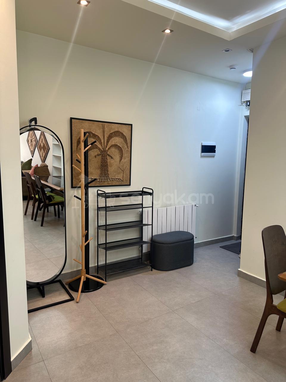 2 Սենյականոց Բնակարան Նորակառույցում, 72քմ, 8/9 հարկ, Դիզայներական Վերանորոգված, Կահավորված