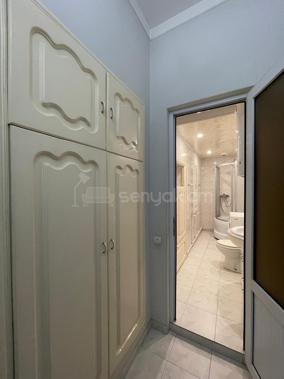 2 Սենյականոց Բնակարան Քարե Շենքում, 65քմ, 3/5 հարկ, Կապիտալ Վերանորոգված, Կահավորված