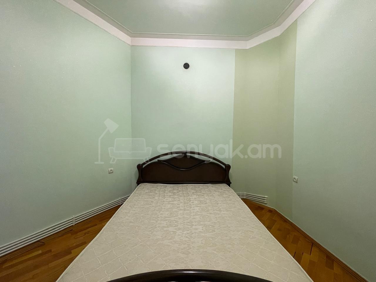 2 Սենյականոց Բնակարան Քարե Շենքում, 65քմ, 3/5 հարկ, Կապիտալ Վերանորոգված, Կահավորված