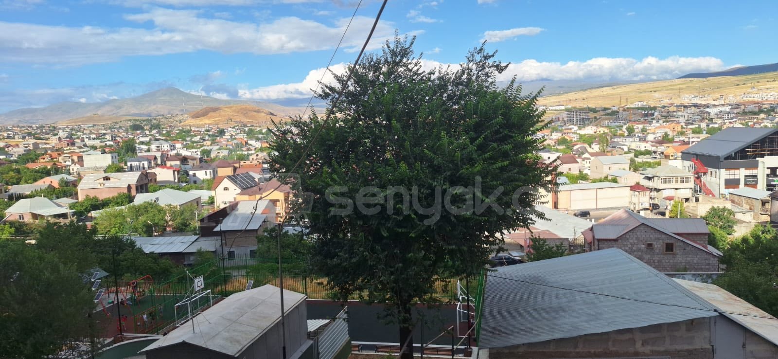 3 Սենյականոց Բնակարան, 76քմ, 3/9 հարկ, Նորմալ Վիճակում