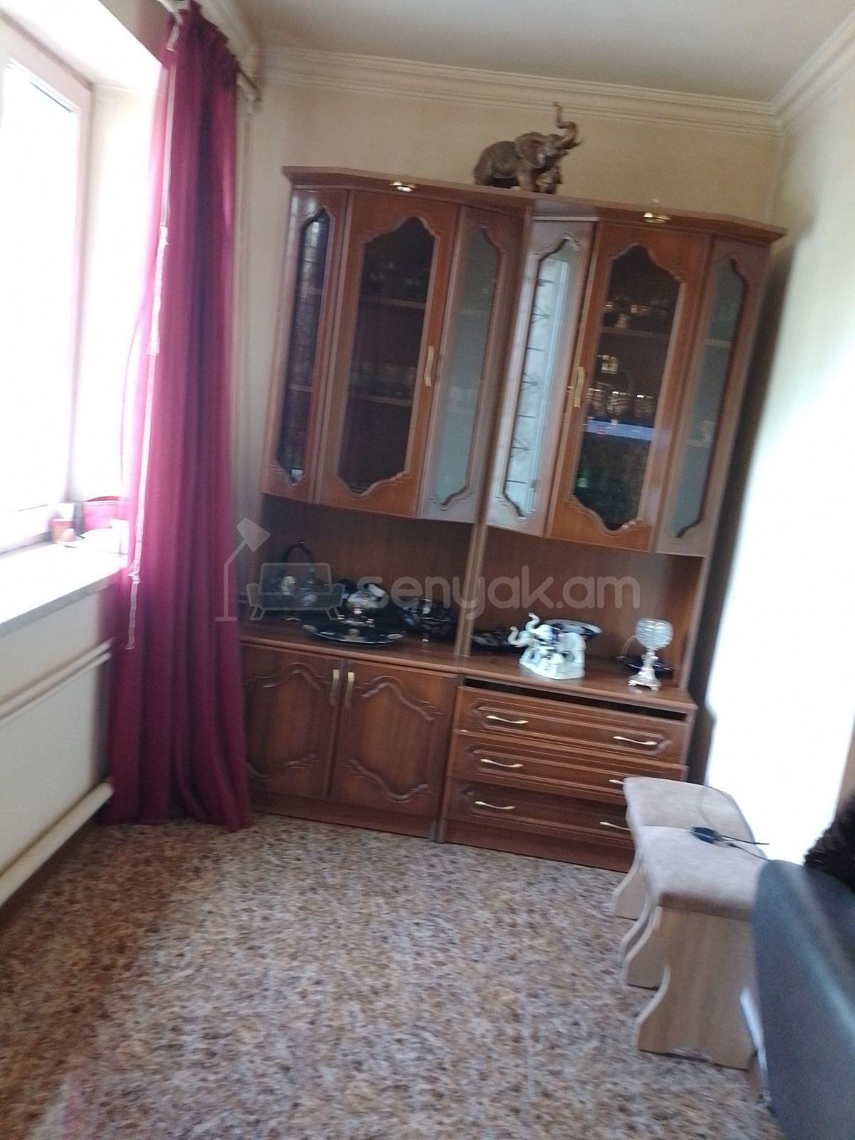 3 Սենյականոց Բնակարան Քարե Շենքում, 65քմ, 1/5 հարկ, Կապիտալ Վերանորոգված