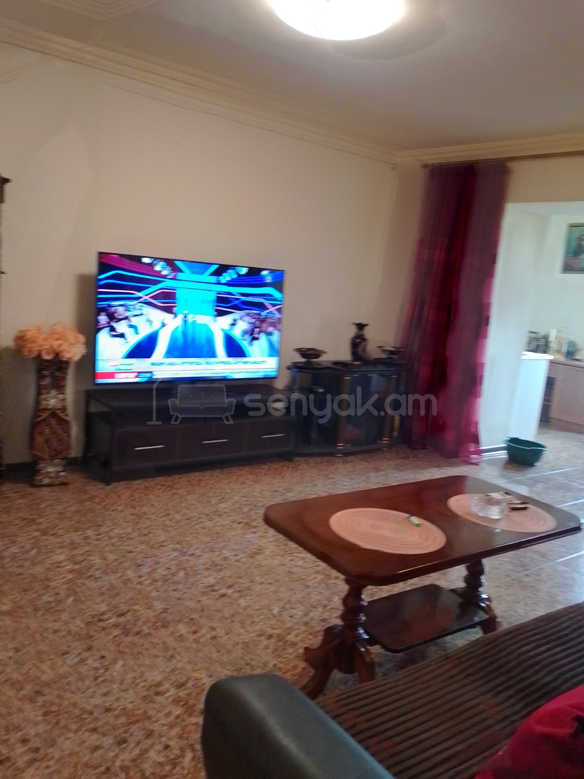 3 Սենյականոց Բնակարան Քարե Շենքում, 65քմ, 1/5 հարկ, Կապիտալ Վերանորոգված