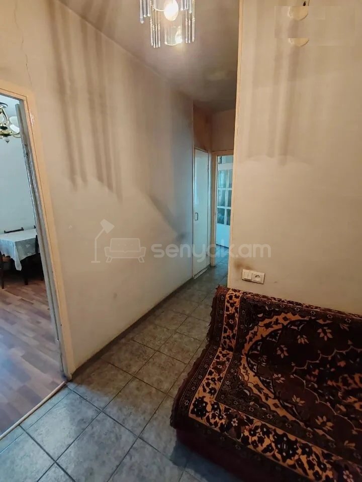 2 Սենյականոց Բնակարան, 48քմ, 3/9 հարկ, Պետական Վիճակում