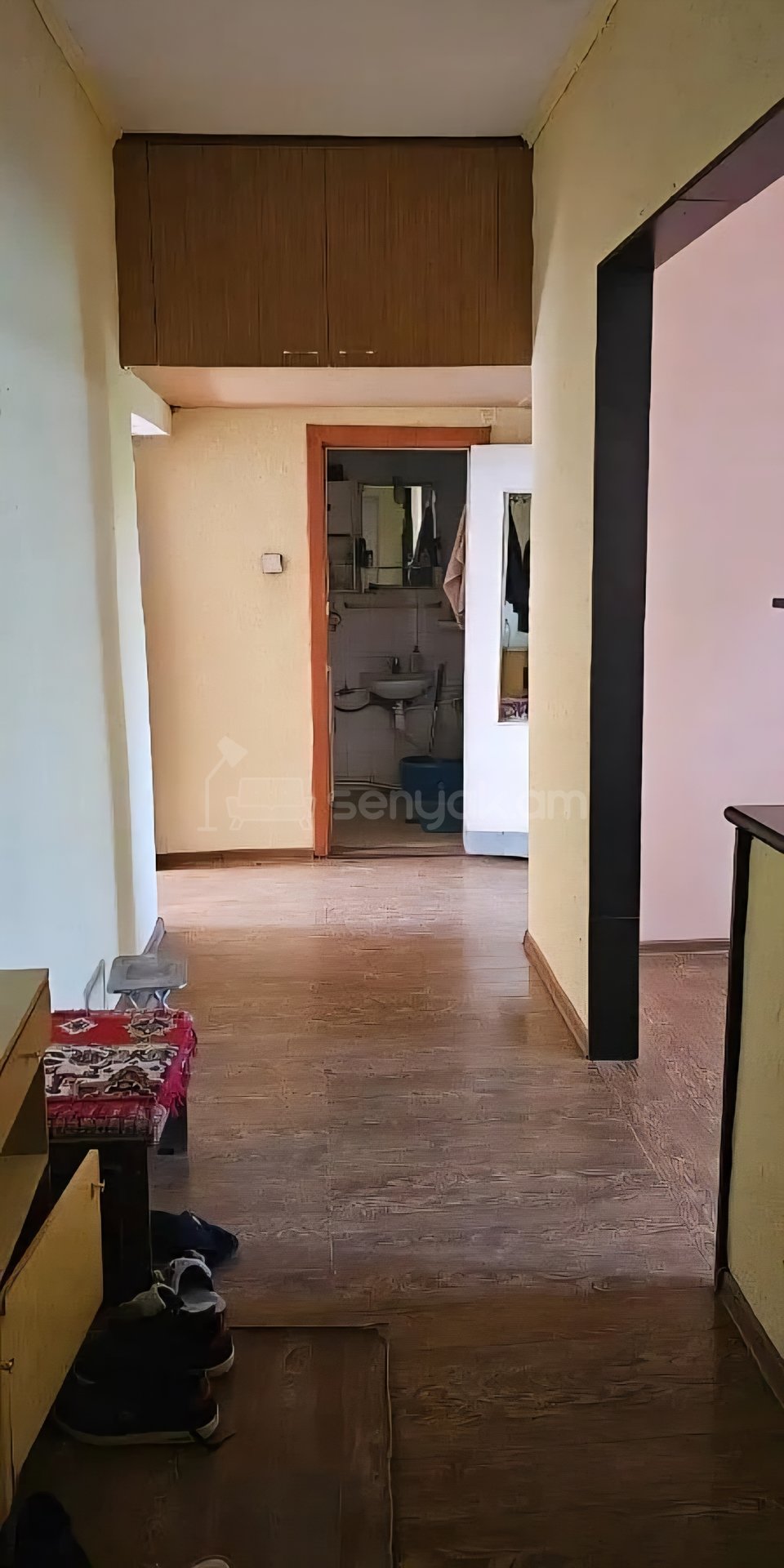 2 Սենյականոց Բնակարան Քարե Շենքում, 68քմ, 5/5 հարկ, Նորմալ Վիճակում