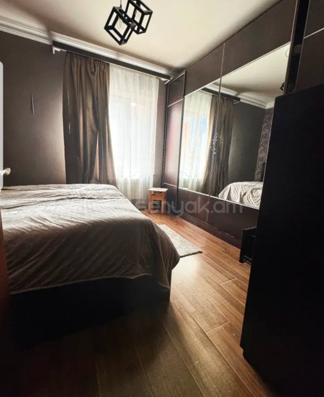 2 Սենյականոց Բնակարան Քարե Շենքում, 65քմ, 3/7 հարկ, Կապիտալ Վերանորոգված, Կահավորված, Արևկող