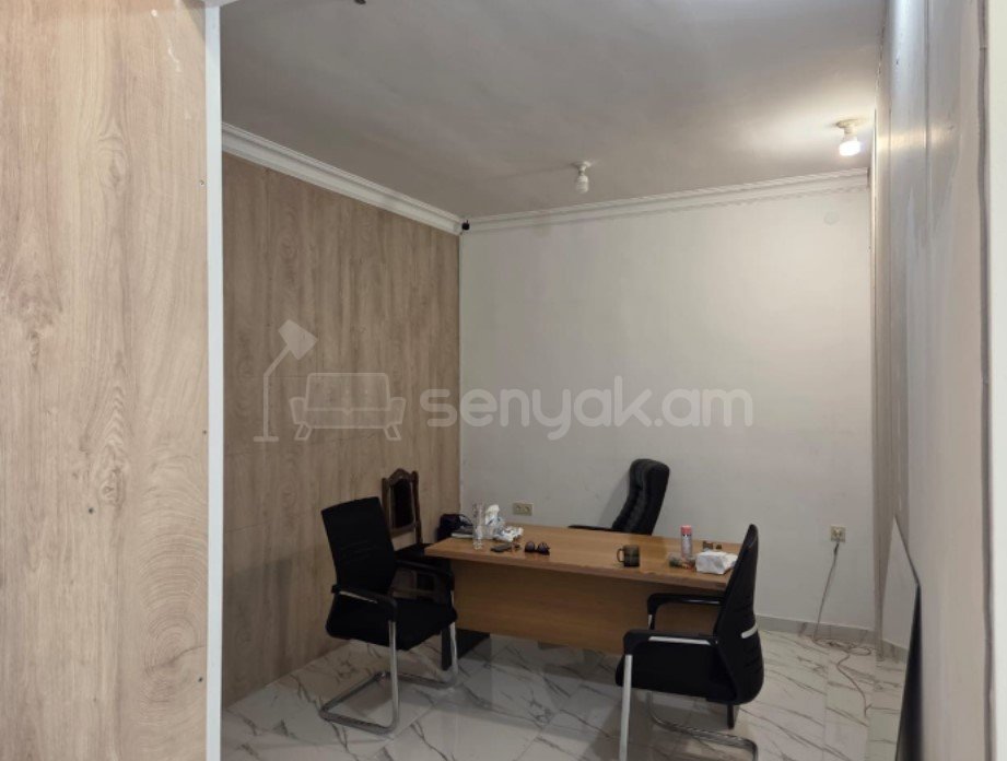 Սպասարկման Տարածք, 42քմ, Կապիտալ Վերանորոգված