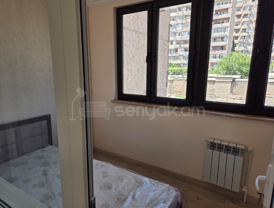 3 Սենյականոց Բնակարան, 67քմ, 4/9 հարկ, Դիզայներական Վերանորոգված, Կահավորված, Արևկող