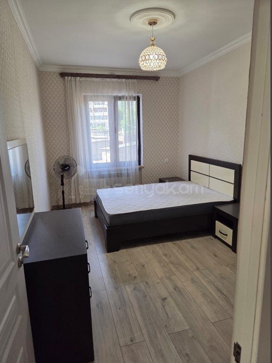 3 Սենյականոց Բնակարան, 67քմ, 4/9 հարկ, Դիզայներական Վերանորոգված, Կահավորված, Արևկող