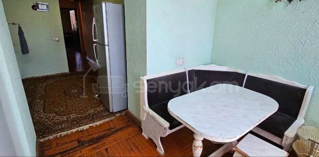 3 Սենյականոց Բնակարան Քարե Շենքում, 94քմ, 4/6 հարկ, Կոսմետիկ Վերանորոգված, Կահավորված, Արևկող