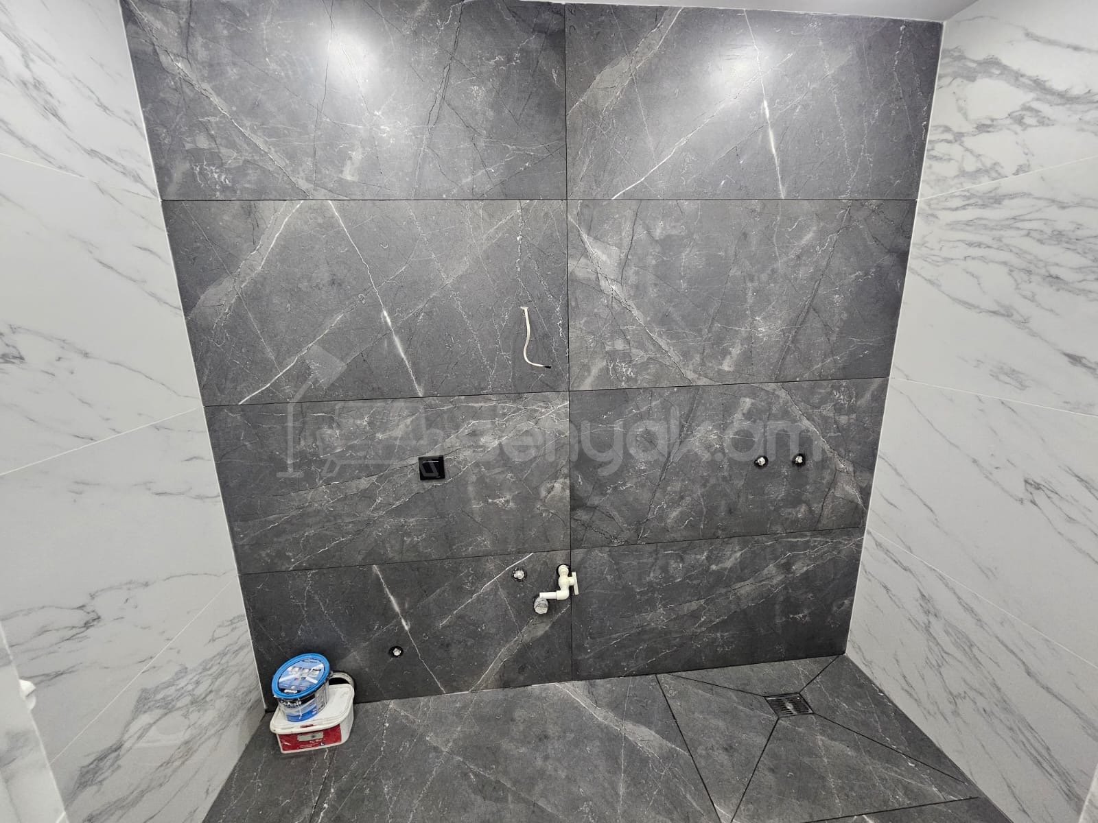 3 Սենյականոց Բնակարան Քարե Շենքում, 78քմ, 3/4 հարկ, Կապիտալ Վերանորոգված