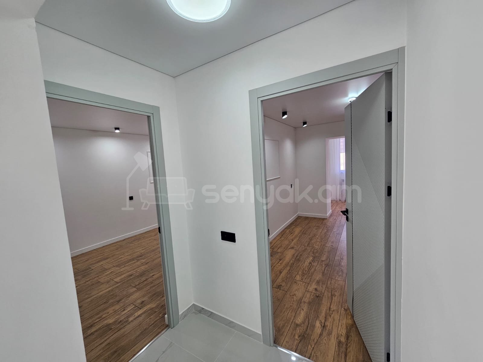 3 Սենյականոց Բնակարան Քարե Շենքում, 78քմ, 3/4 հարկ, Կապիտալ Վերանորոգված