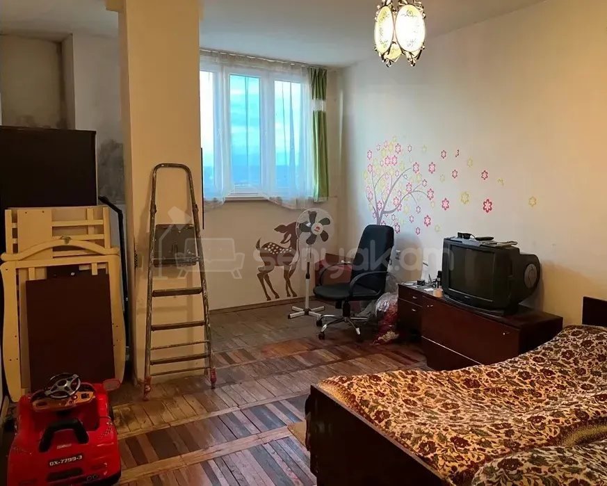 4 Սենյականոց Բնակարան, 110քմ, 11/16 հարկ, Պետական Վիճակում