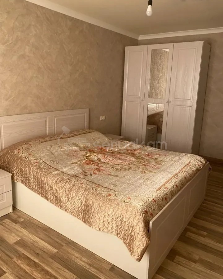 2 Սենյականոց Բնակարան Քարե Շենքում, 60քմ, 3/5 հարկ, Կապիտալ Վերանորոգված, Կահավորված