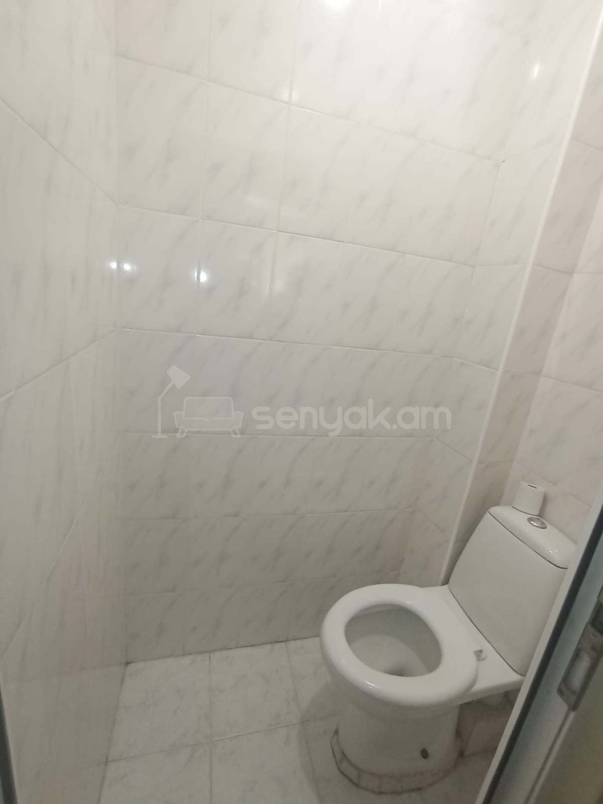 3 Սենյականոց Բնակարան, 75քմ, 9/9 հարկ, Կապիտալ Վերանորոգված, Կահավորված, Արևկող