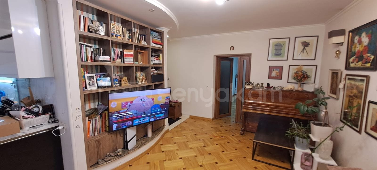 3 Սենյականոց Բնակարան Քարե Շենքում, 82քմ, 2/5 հարկ, Կապիտալ Վերանորոգված
