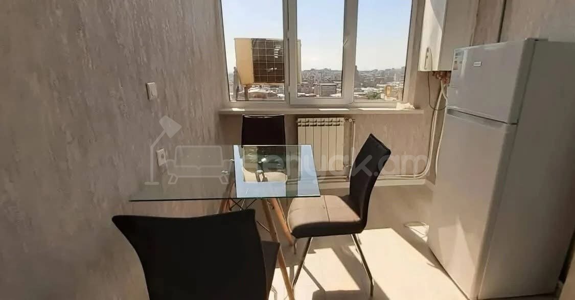2 Սենյականոց Բնակարան, 61քմ, 14/16 հարկ, Կապիտալ Վերանորոգված