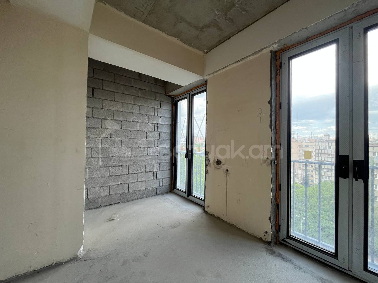3 Սենյականոց Բնակարան Նորակառույցում, 85քմ, 7/16 հարկ, Զրոյական Վիճակում