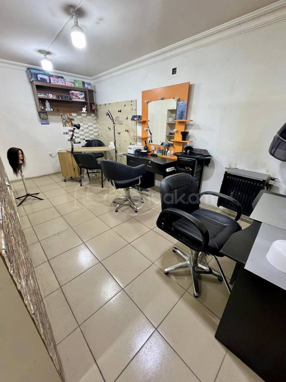 Շենք-Շինություն, 43քմ, Կապիտալ Վերանորոգված